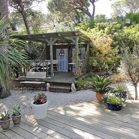 Chalet Chalet In Gassin Near Pampelonne Beach Grimaud